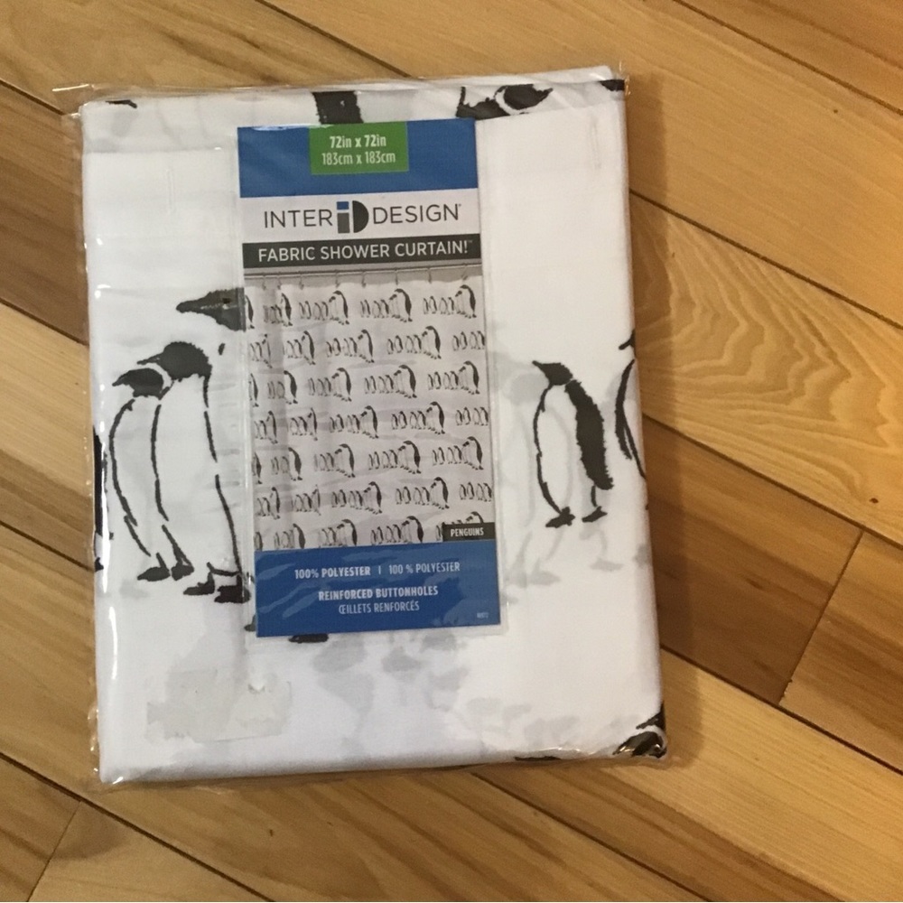 New InterDesign Penguins bathroom Fabric Shower Curtain, 72" x 72", Black/White